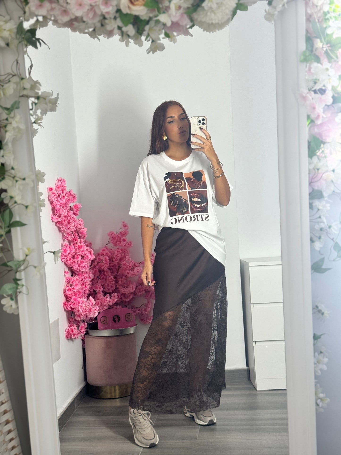 Camiseta oversize strong