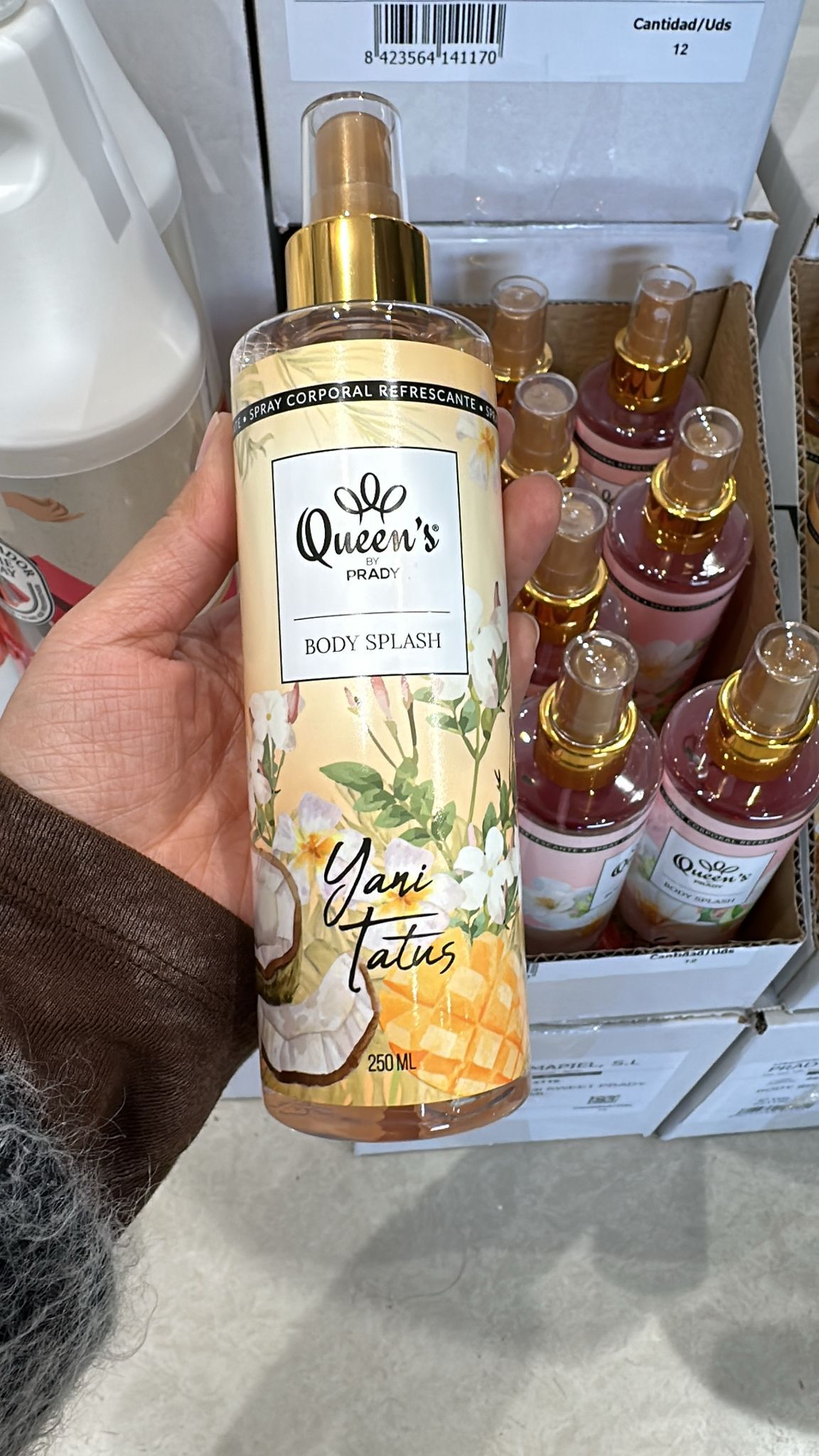 Body splash Yani tatos