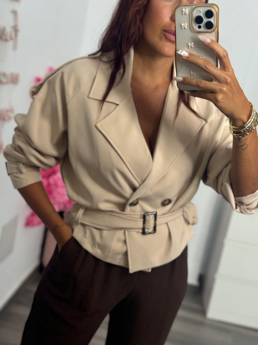 Gabardina corta