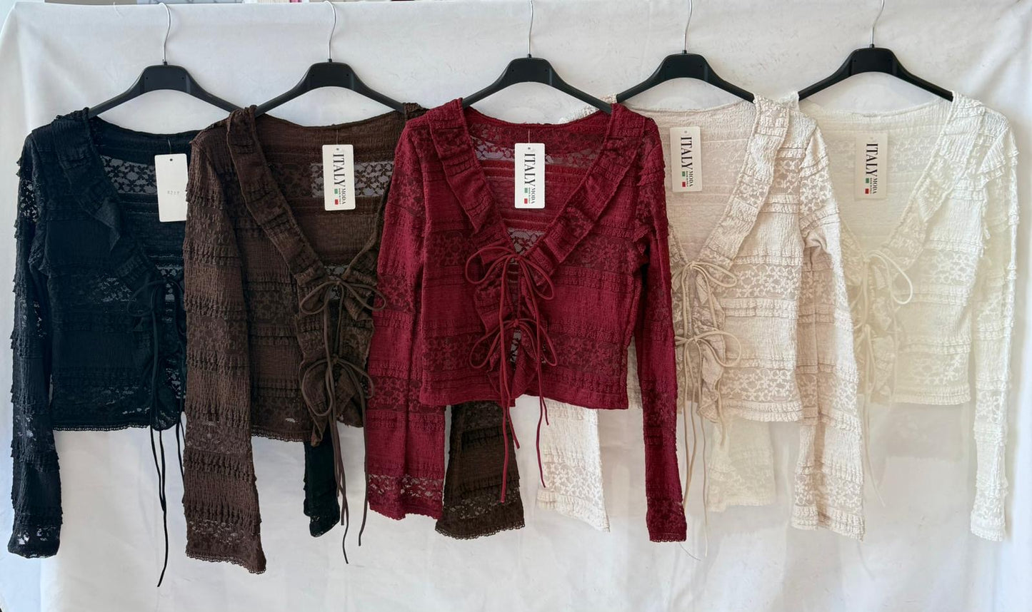 Blusa anudada encaje